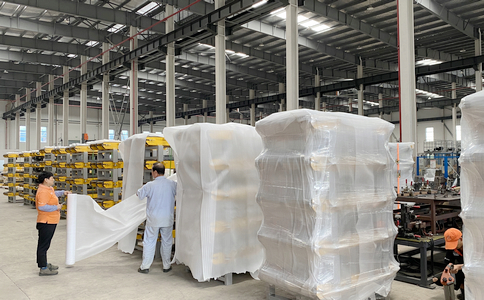 小黃蜂 | 助力中國PVC地板上市企業(yè)在美工廠智能制造，首批五柜齊發(fā)！