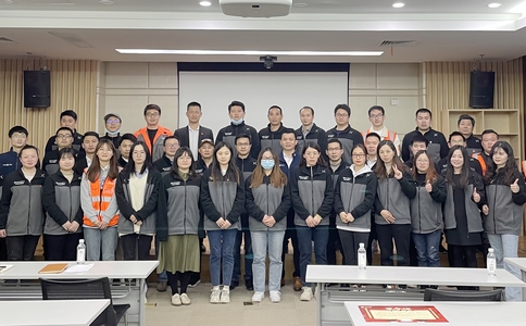 小黃蜂 | 2021財(cái)年度營(yíng)銷表彰大會(huì)暨2022年?duì)I銷誓師大會(huì)圓滿落幕！